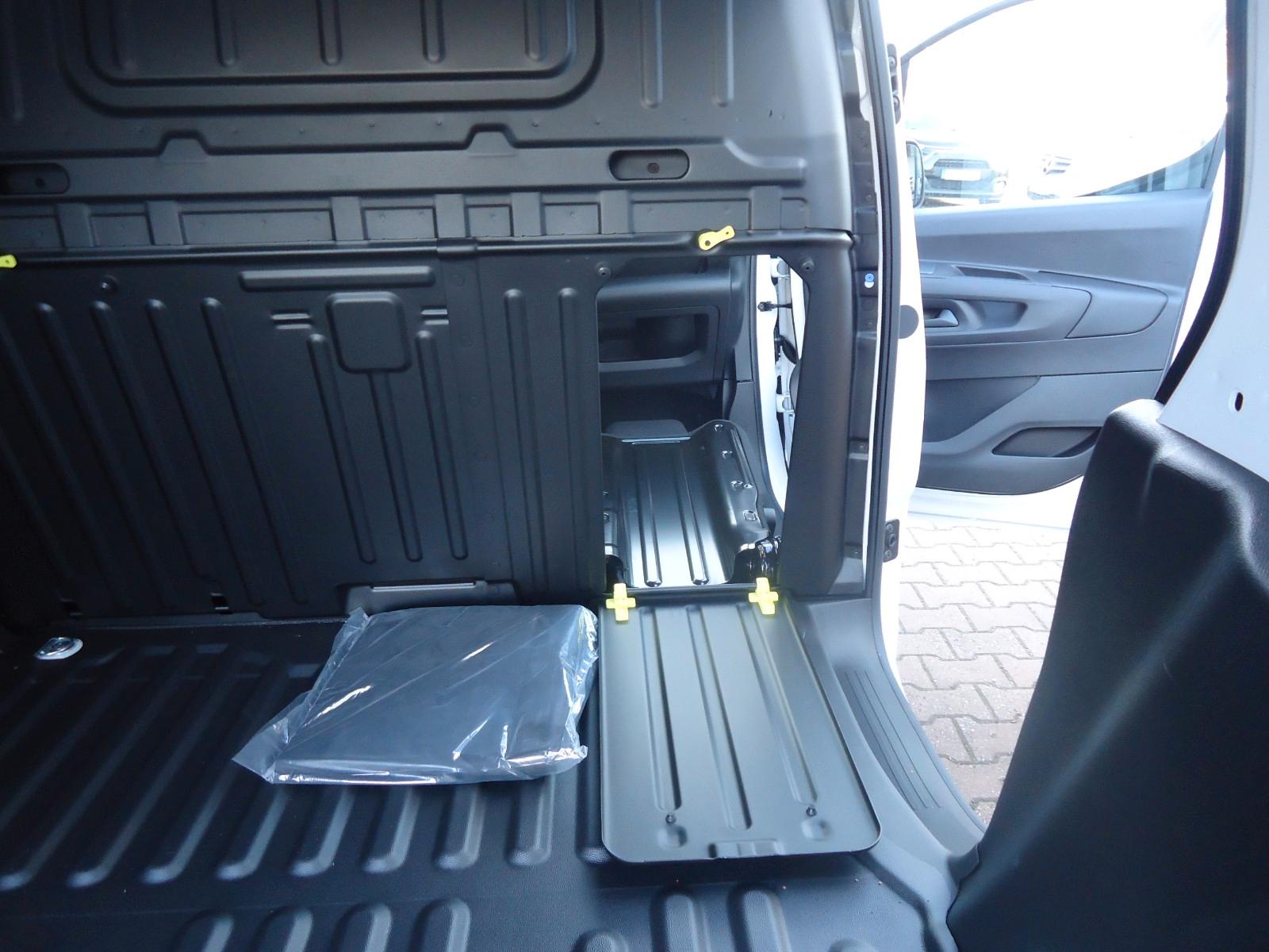 Peugeot Partner 1.5 BlueHDi 100 Premium L1 *Klima-PDC*