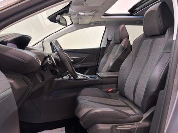 Peugeot 3008 - 11