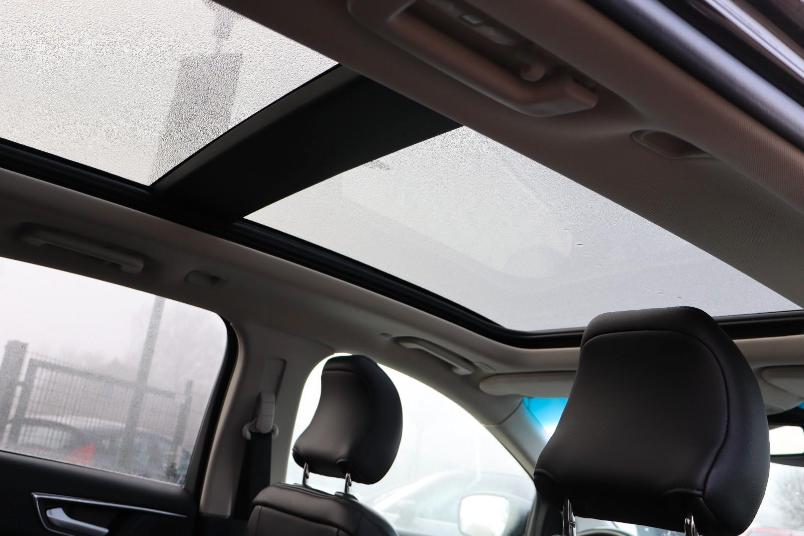 Ford Edge 2,0 l EcoBlue Bi-Turbo 4x4 TITANIUM Autom