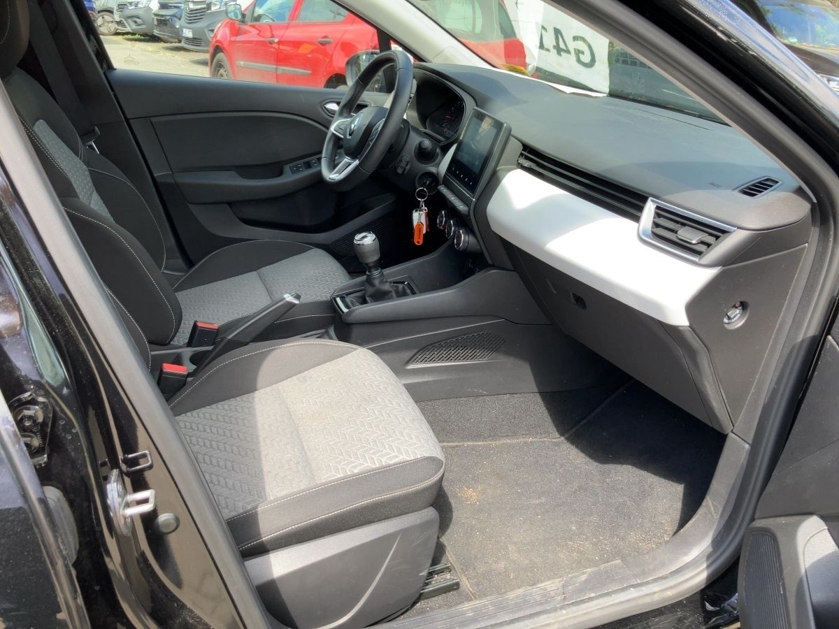 Renault Clio - Bild 9