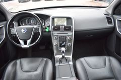 Fahrzeugabbildung Volvo XC60 D5 AWD Autom. Summum*STDHZG*PANO*ACC*AHK