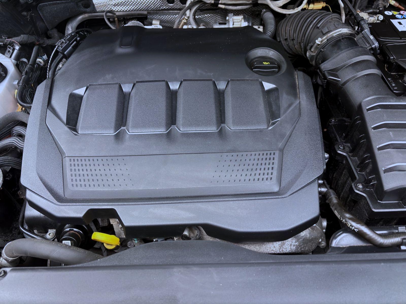 Volkswagen Tiguan 2.0 TDI LIFE NAVI SITZHZG PDC KLIMA