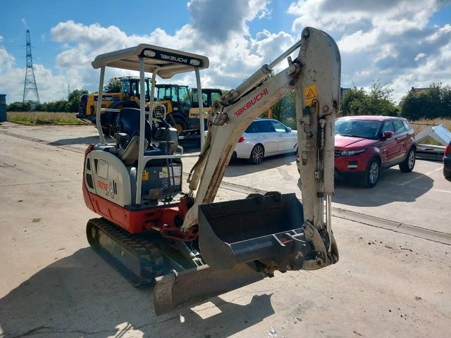 Takeuchi TB216