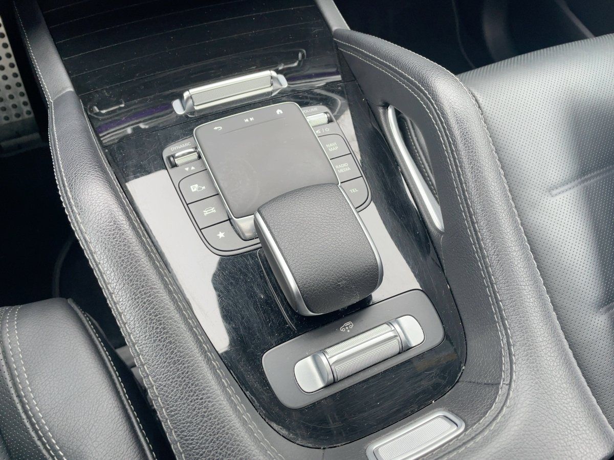 Fahrzeugabbildung Mercedes-Benz GLE 450 d 4M AMG/Night/Pano/360°/AHK