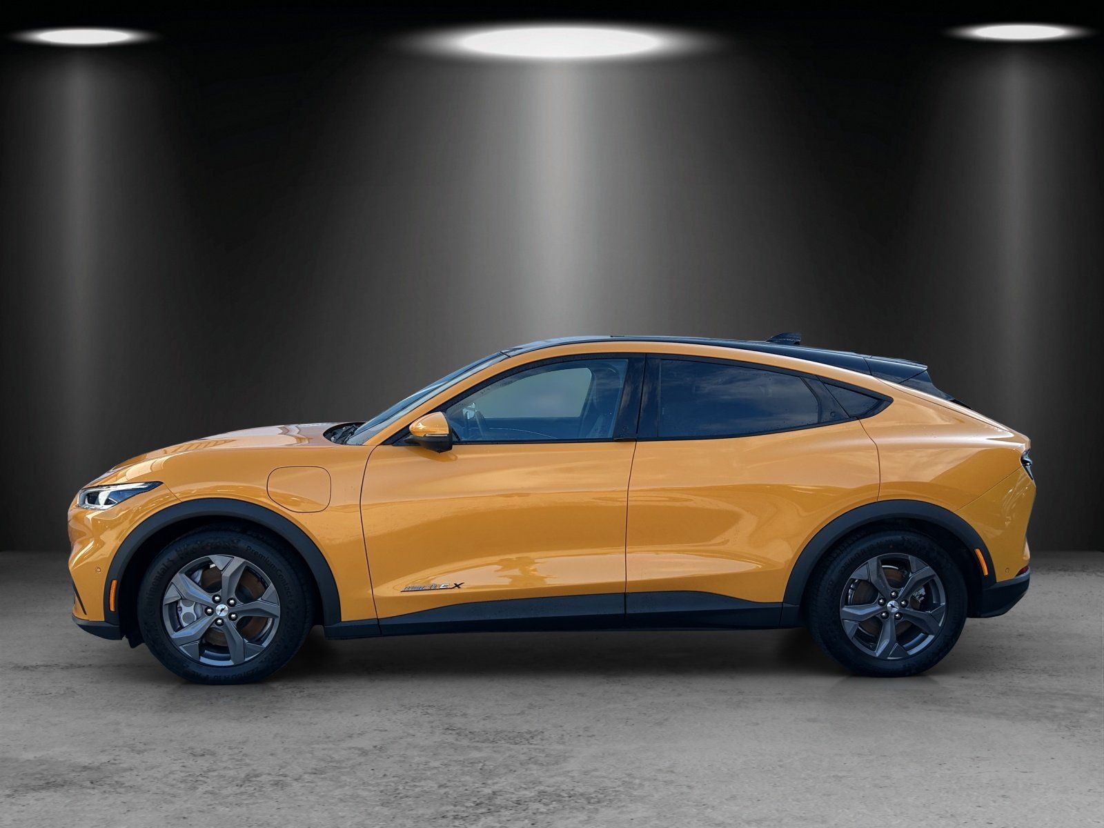 Fahrzeugabbildung Ford Mustang MACH-E Extended Range Aut./LED/360°/ACC/