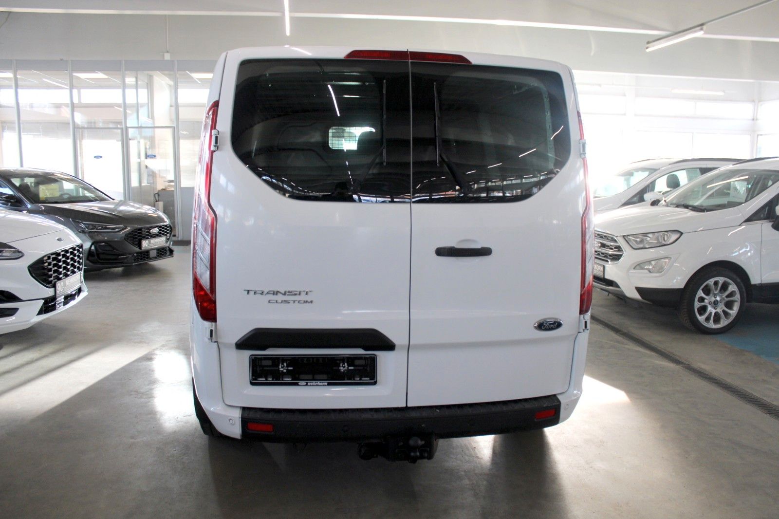 Fahrzeugabbildung Ford Transit Custom TREND LANG L2 KLIMA + Allwetter