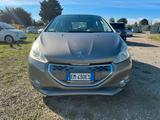 Peugeot 208 1.4 hdi 5 porte AUTOMATICA KM 116.00 - Peugeot 208 mit Halbautomatikschaltung
