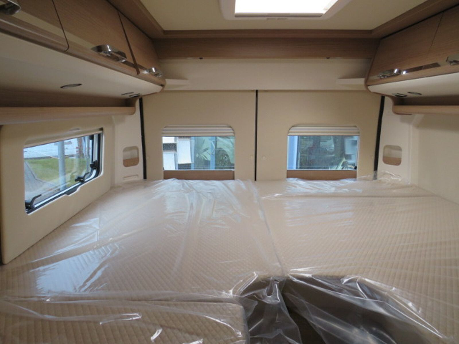 Fahrzeugabbildung Malibu Van comfort GT skyview 640 LE Aktionspreis