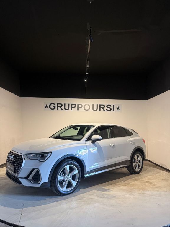 Image of Audi Q3