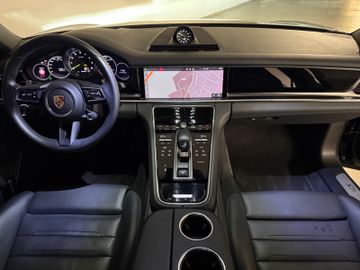 Porsche Panamera - 7