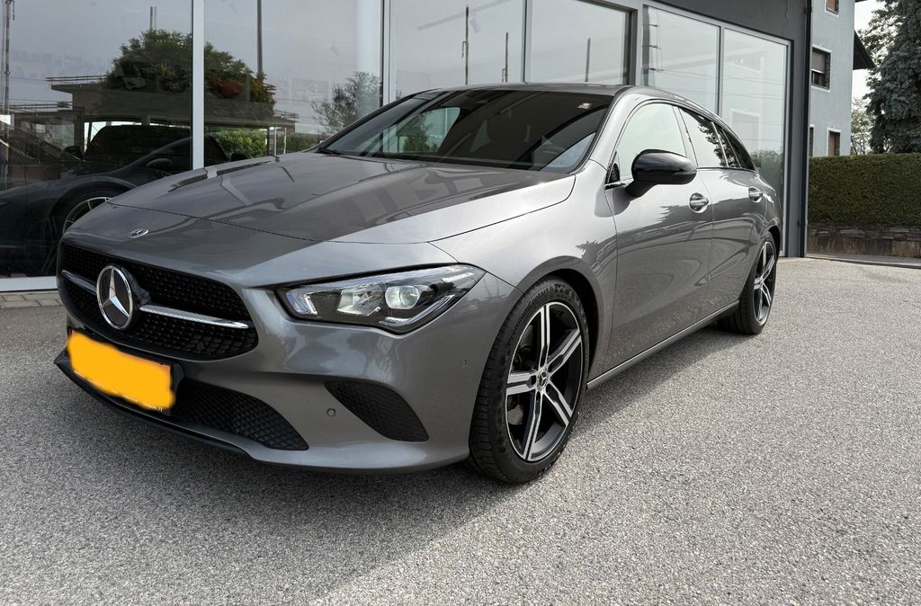 Image of Mercedes-Benz CLA 220 Shooting Brake