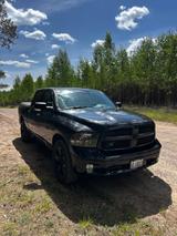 Dodge RAM 1500 BIG HORN BLACK PACKAGE CREW CAB 4X4 - Dodge RAM in Hamm