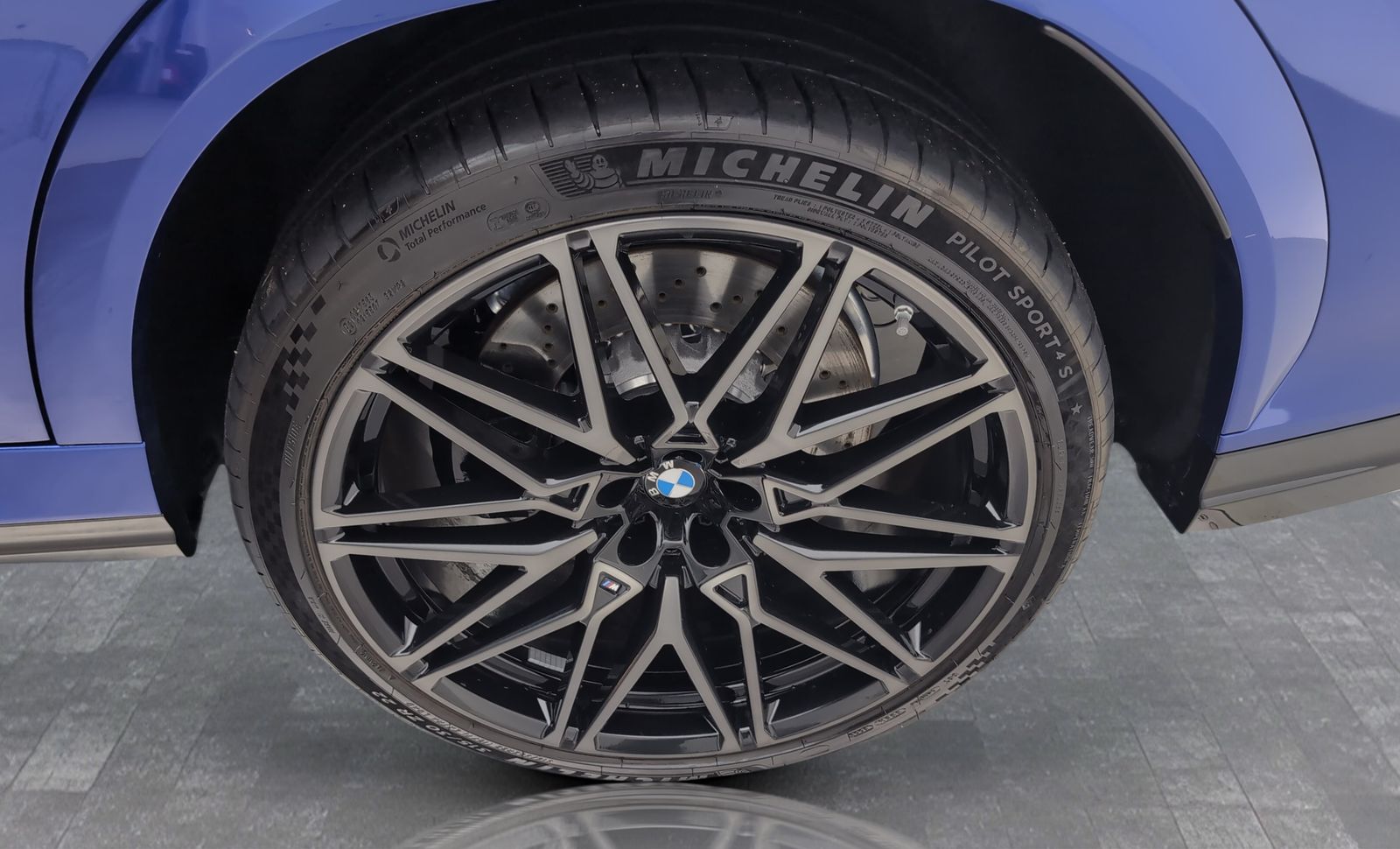 BMW X6 M - Bild 17