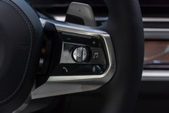 BMW 740 – 17 / 33
