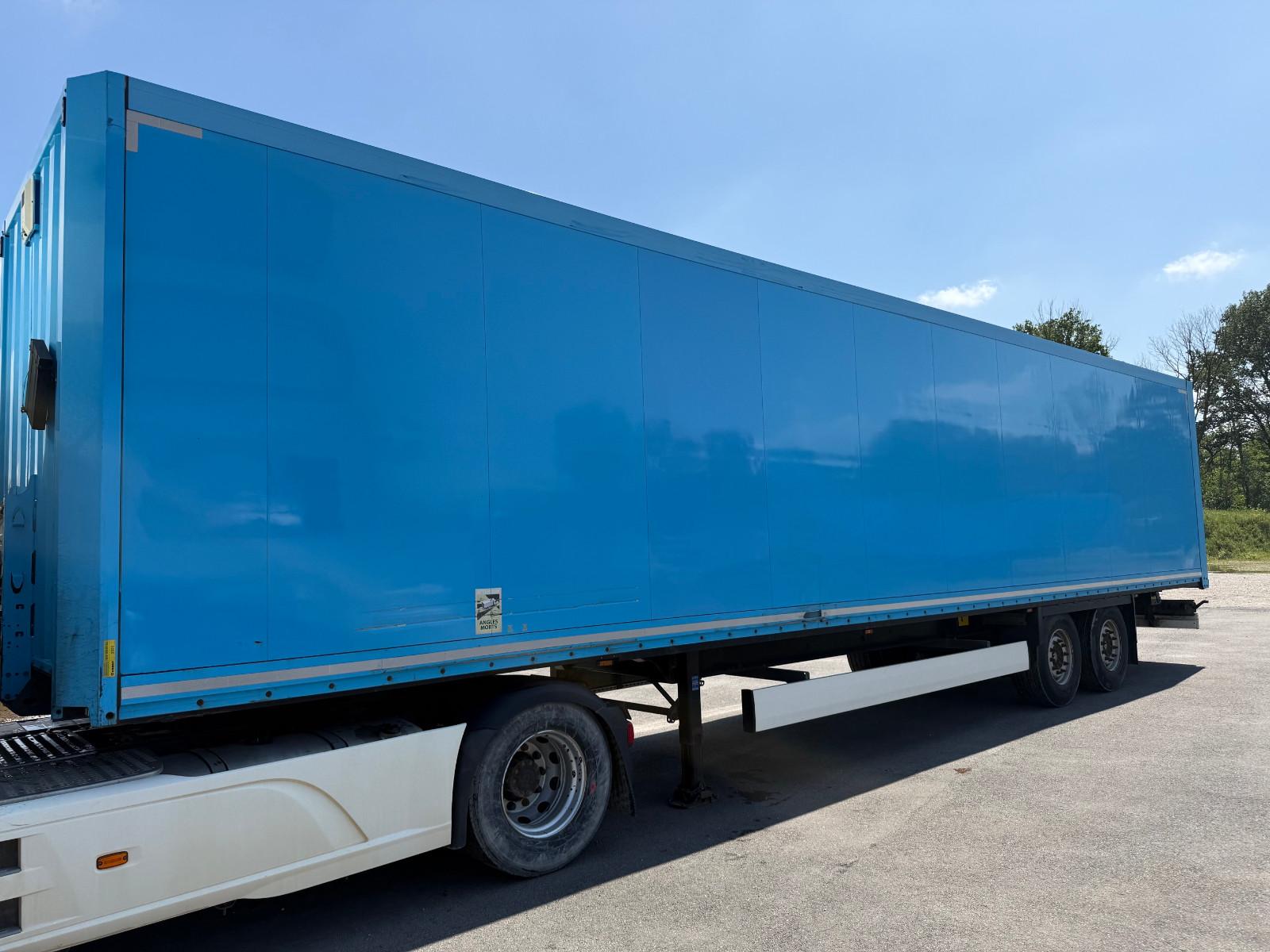 Krone Isokoffer Rolltor 2 Achsen