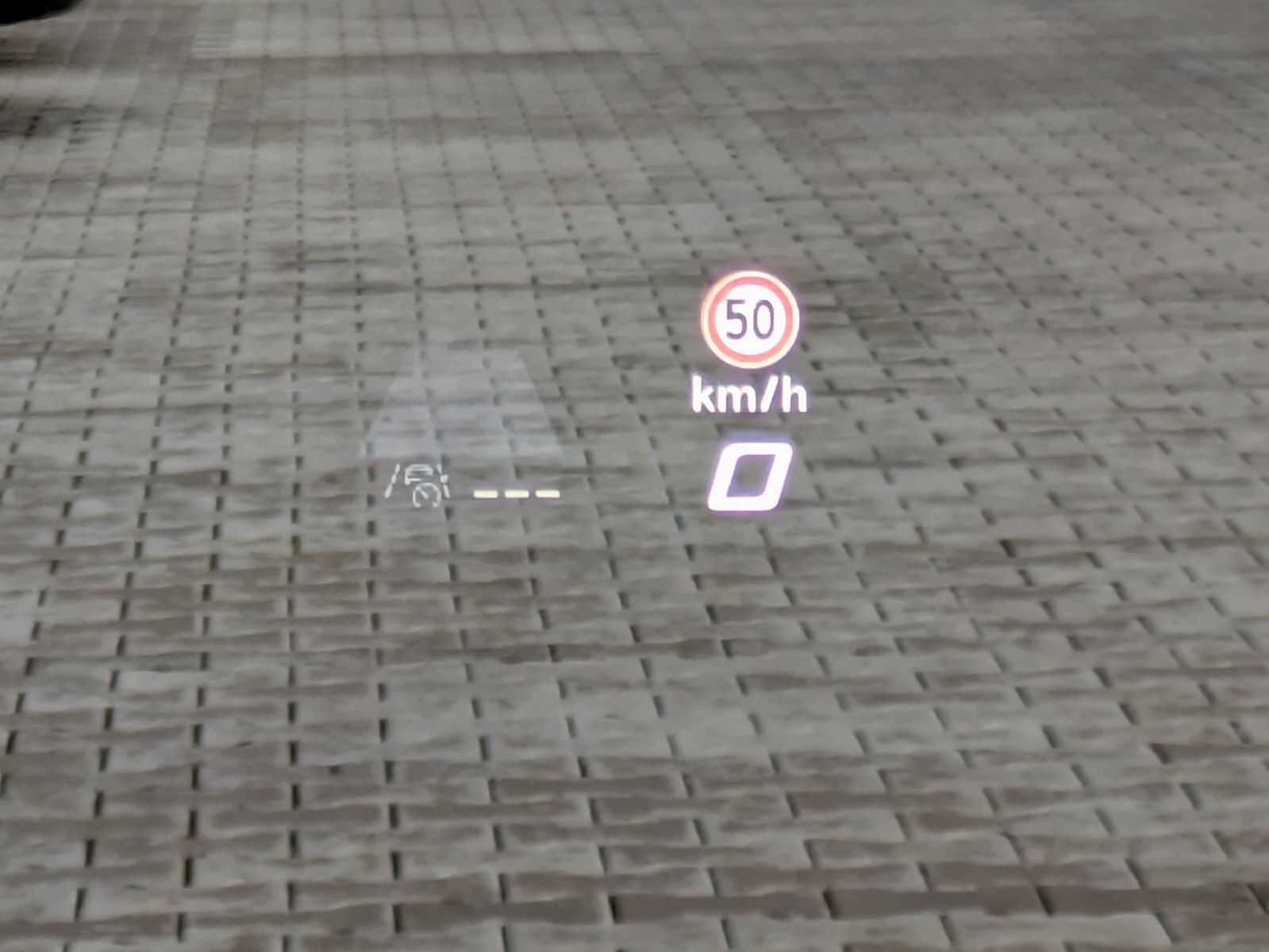 Fahrzeugabbildung CUPRA Terramar 2.0 TSI 4D VZ HUD*MATRIX*PANO*DCC*20"