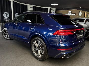 Audi Q8 - 11