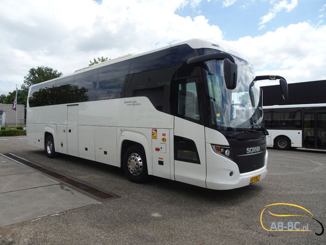 Scania Higer Touring HD 51 Sitze