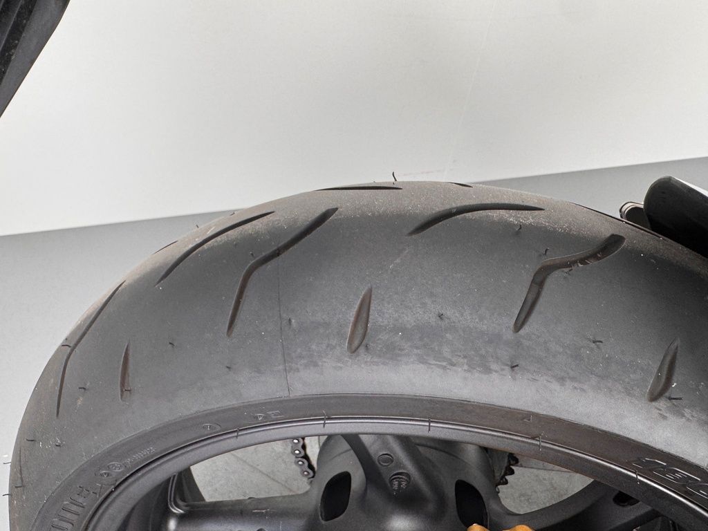 Fahrzeugabbildung Honda CB600 FA HORNET *1. HAND *BOS-AUSPUFF