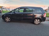 Opel Zafira B Innovation 7 Sitze - Opel Zafira aus 2011
