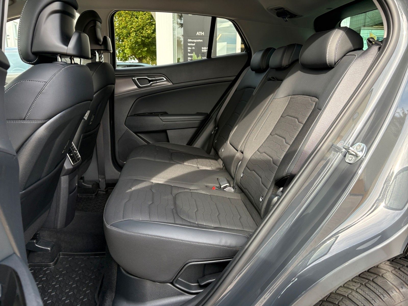 Fahrzeugabbildung Kia Sportage Spirit Hybrid