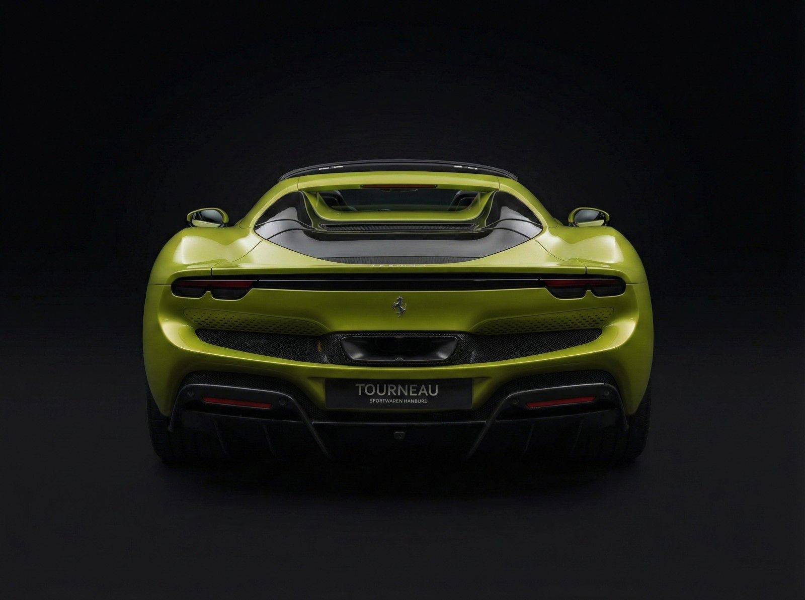 Fahrzeugabbildung Ferrari 296 GTS| Lift | Full Carbon | Verde Germoglio