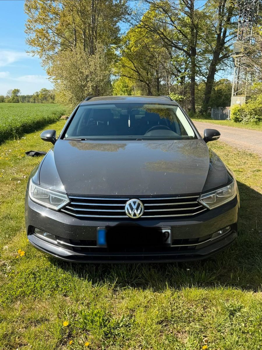VW Passat Variant
