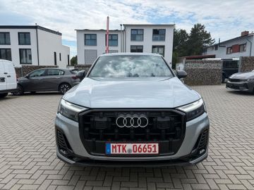 Audi Q7 - 2