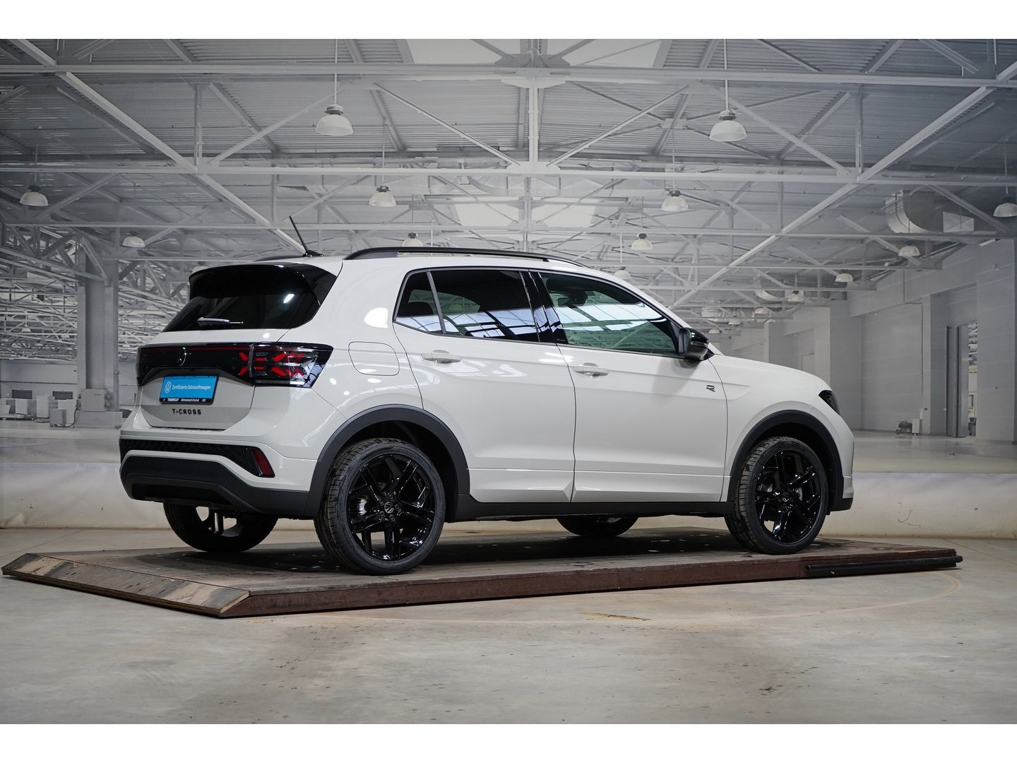 Volkswagen T-Cross - Bild 3