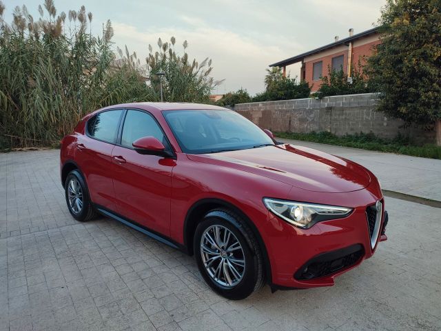 Alfa Romeo Stelvio 2.2 TD 160 CV NAVIGATORE AT8 