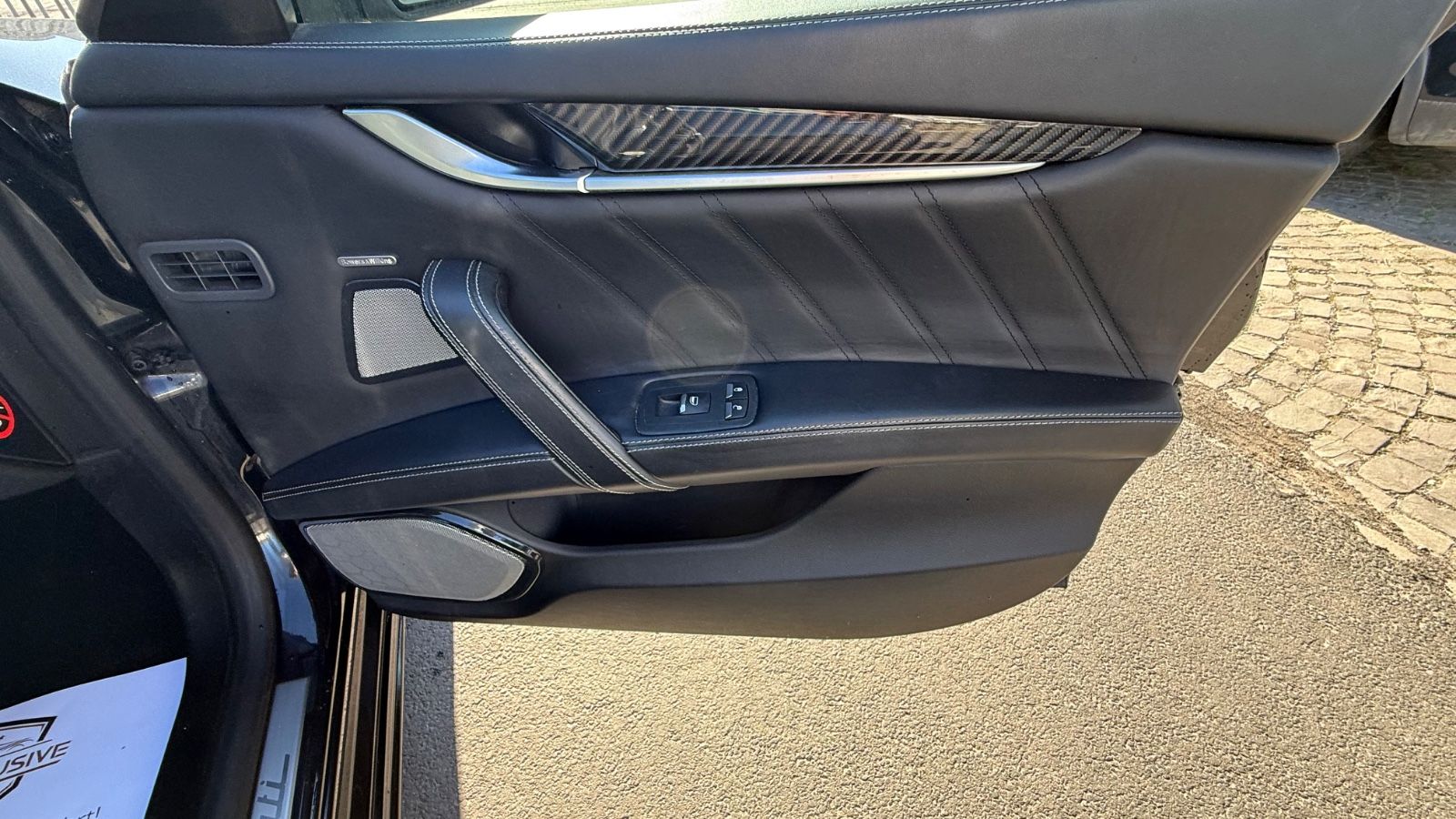 Fahrzeugabbildung Maserati Ghibli GranSport Diesel