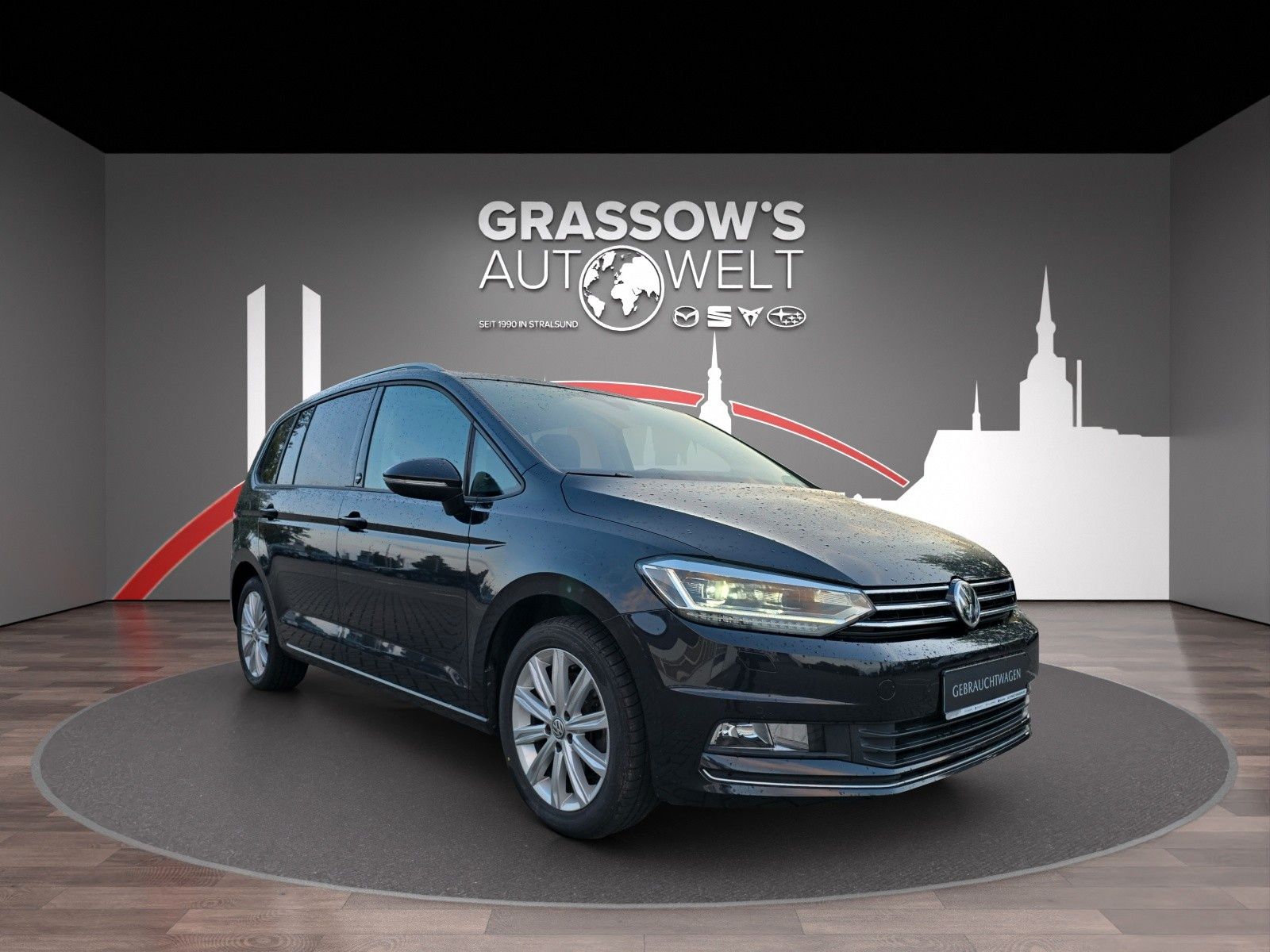 Fahrzeugabbildung Volkswagen Touran 1.4 TSI DSG  LED/NAVI/SHZ/ACC/PDC/PANO