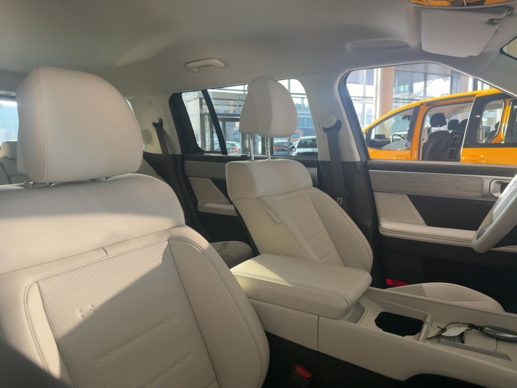 Hyundai SANTA FE - Bild 11