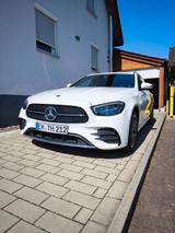 Mercedes-Benz E 300 de T AMG Sportpaket / AMG Stylingpaket  - Mercedes-Benz E 300 in Freiburg