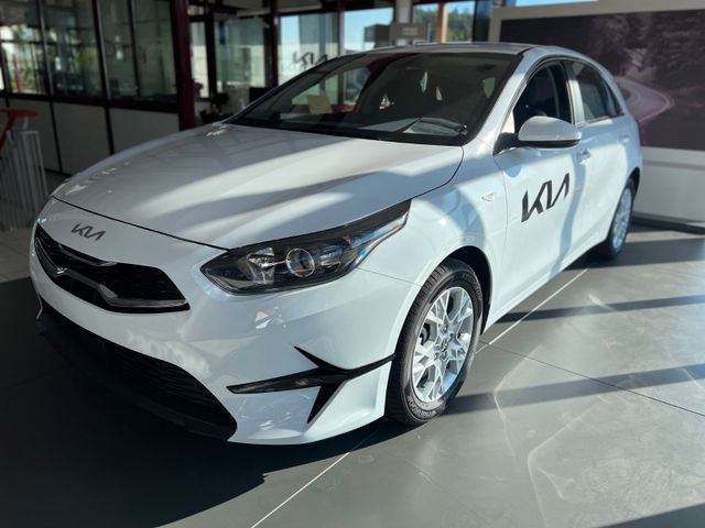 Kia CEED VISION AUTOMATIK 140PS