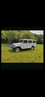 Toyota Land Cruiser  BJ45 Buschtaxi  4X4 - Toyota Land Cruiser aus 1981