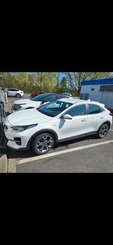 Kia X -Ceed 1.5 T Vision,Kamera,Navi, volle Garantie - Kia XCeed von privat