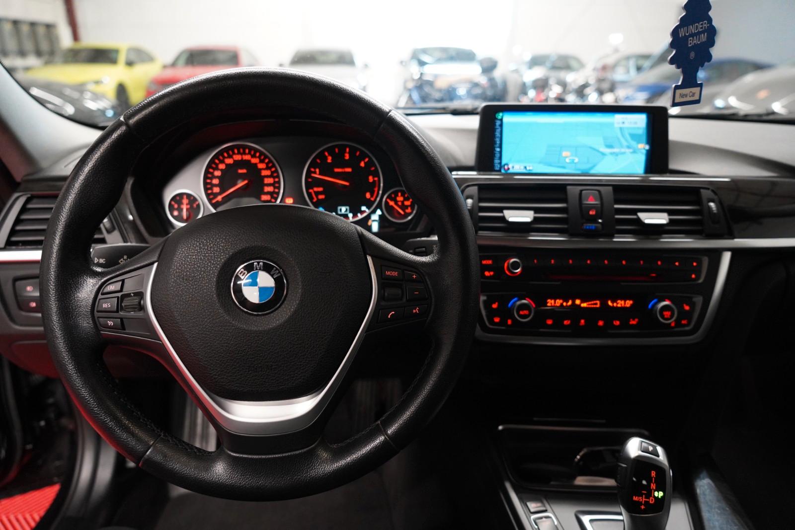 BMW 320d F31 Touring Luxury *2.Hand*Pano*Keyless-Go*