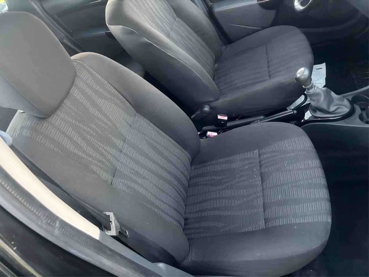 Dacia Duster 2011 — photo 7