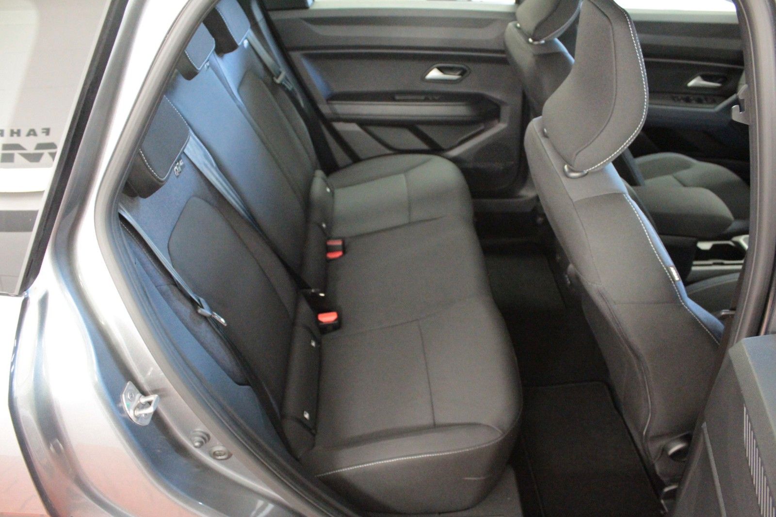 Fahrzeugabbildung Dacia Bigster hybrid 155 Expression*Winter-Plus-Paket*