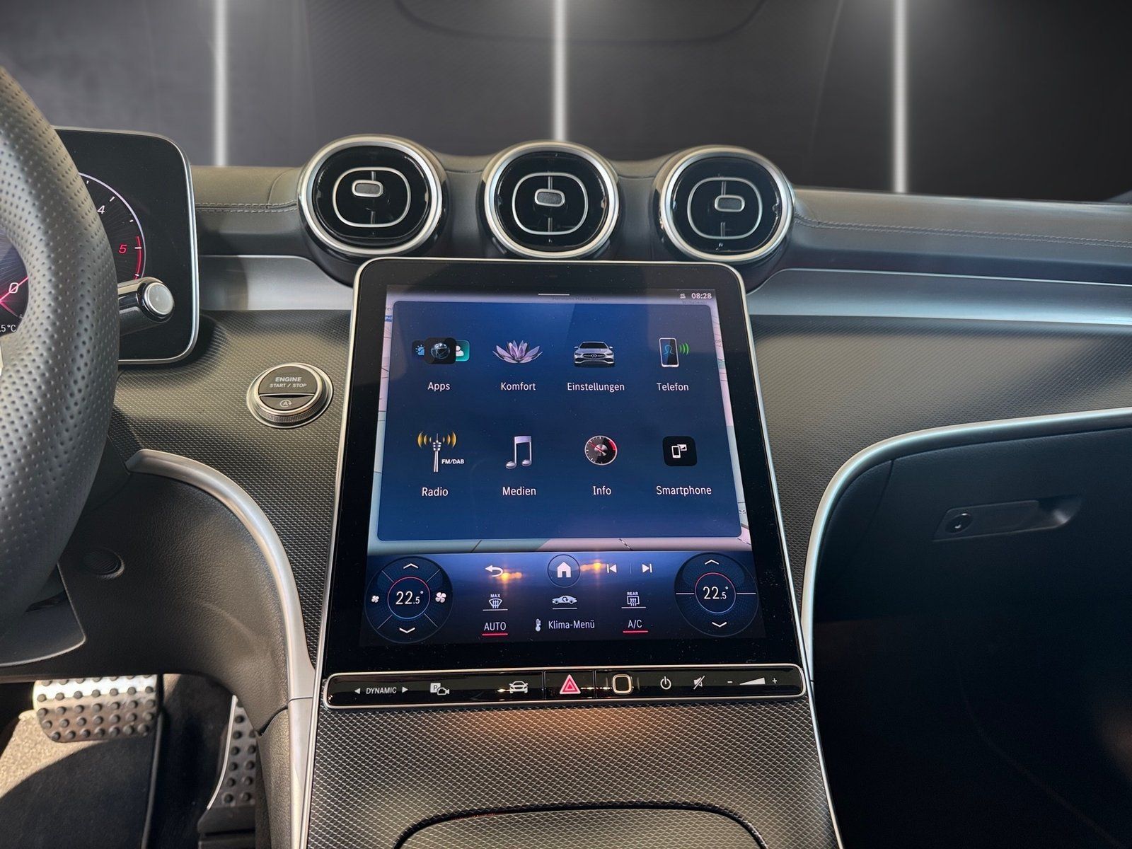 Fahrzeugabbildung Mercedes-Benz C 300 T d AMG*Distronic*360°*Digital-Light*AHK*