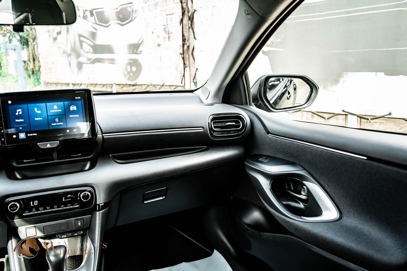 Mazda 2 Hybrid Lim. Exclusive-Line KAM/SHZ/PDC/NAVI
