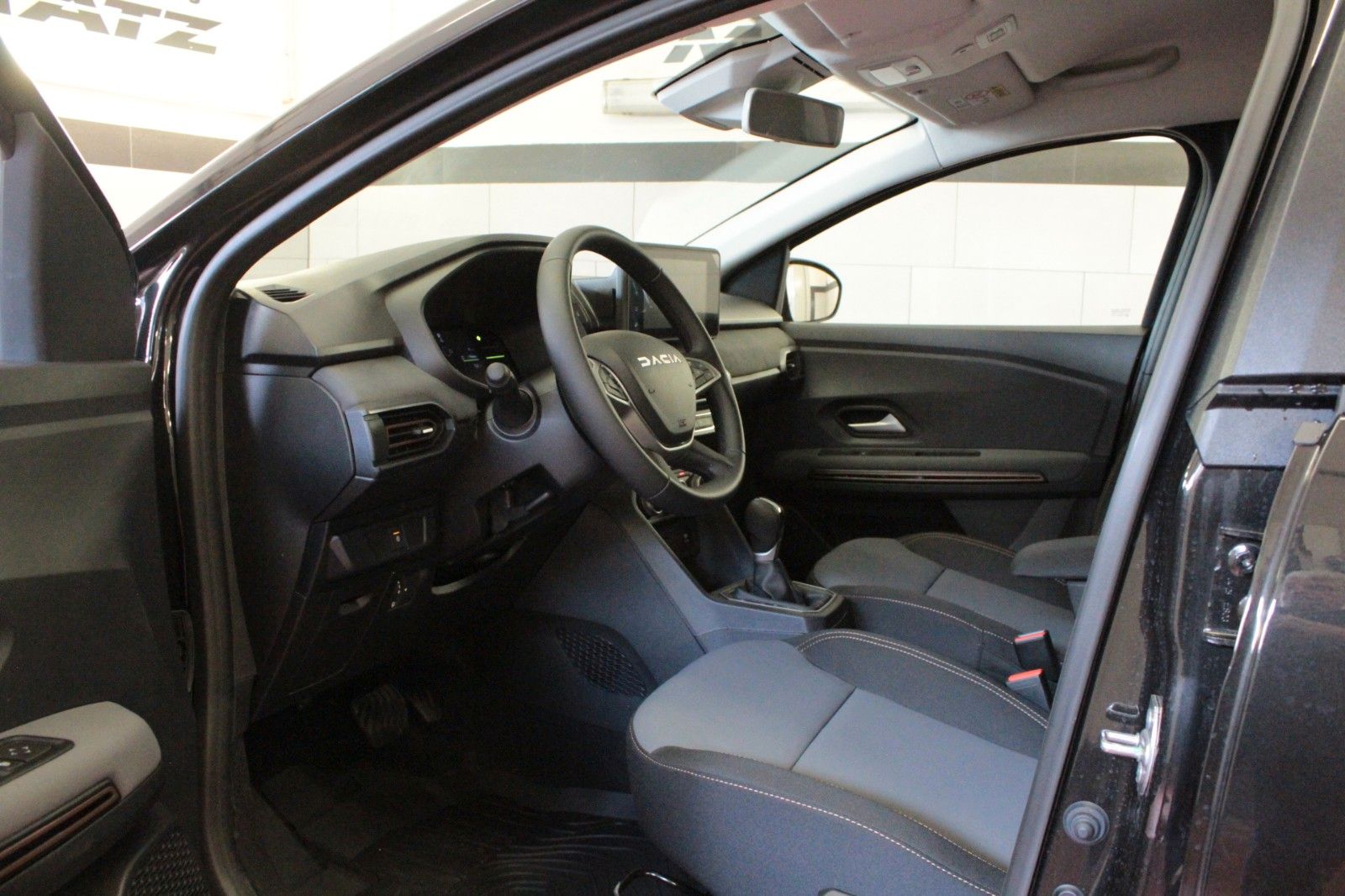Fahrzeugabbildung Dacia Jogger Hybrid 140 Extreme 5-Sitzer #15223