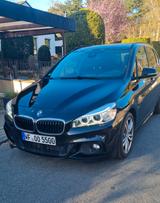 BMW 225 Active Tourer 225i xDrive Steptronic M S... - BMW 225 Active Tourer von privat