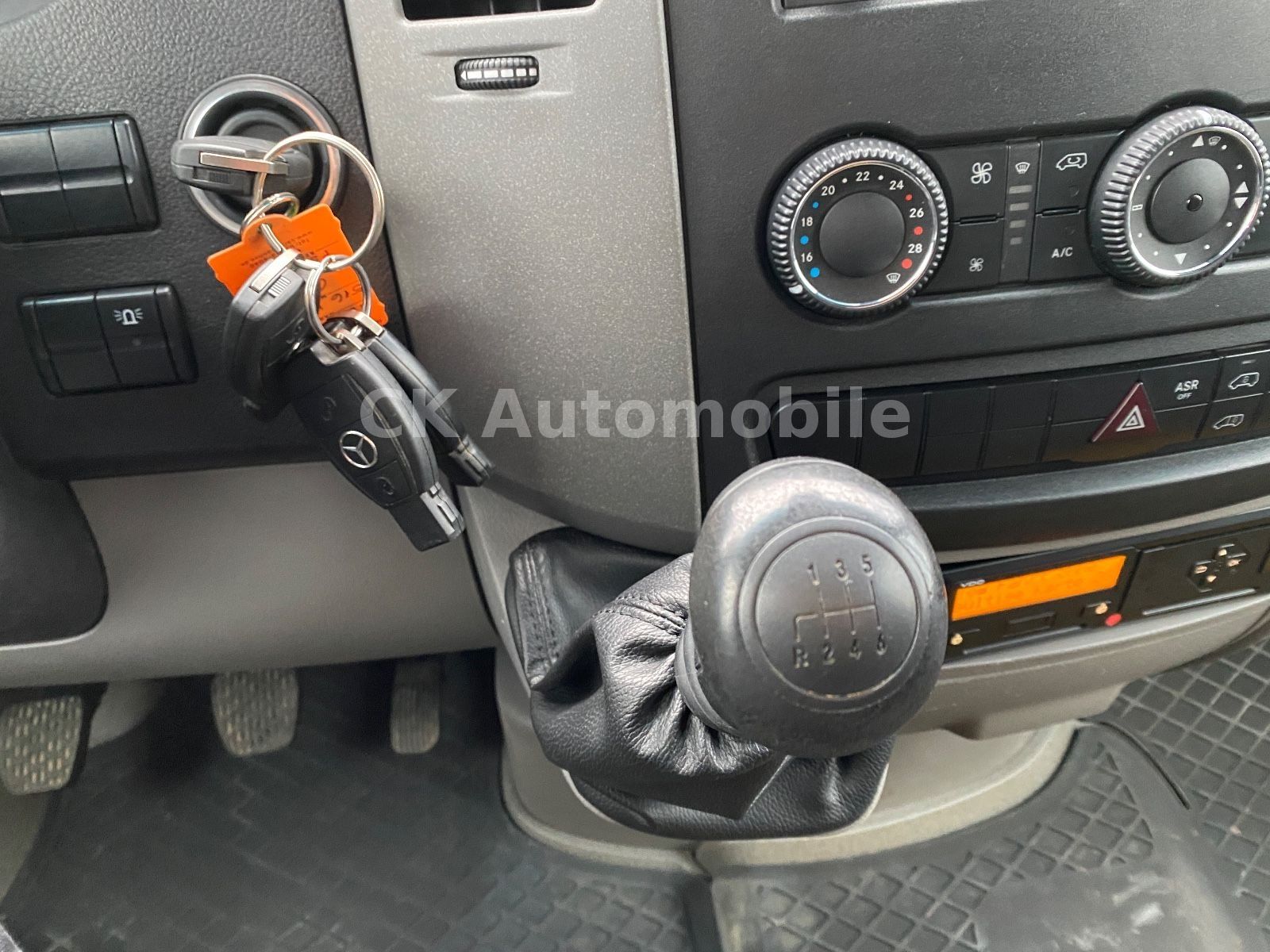 Fahrzeugabbildung Mercedes-Benz Sprinter II Kasten 516 CDI/Navi/Kamera/AHK 3,5 T