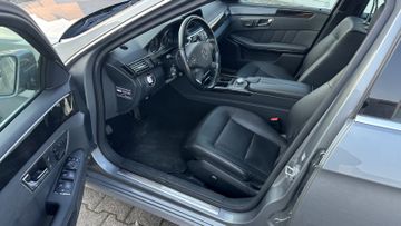Mercedes E 350 - 4