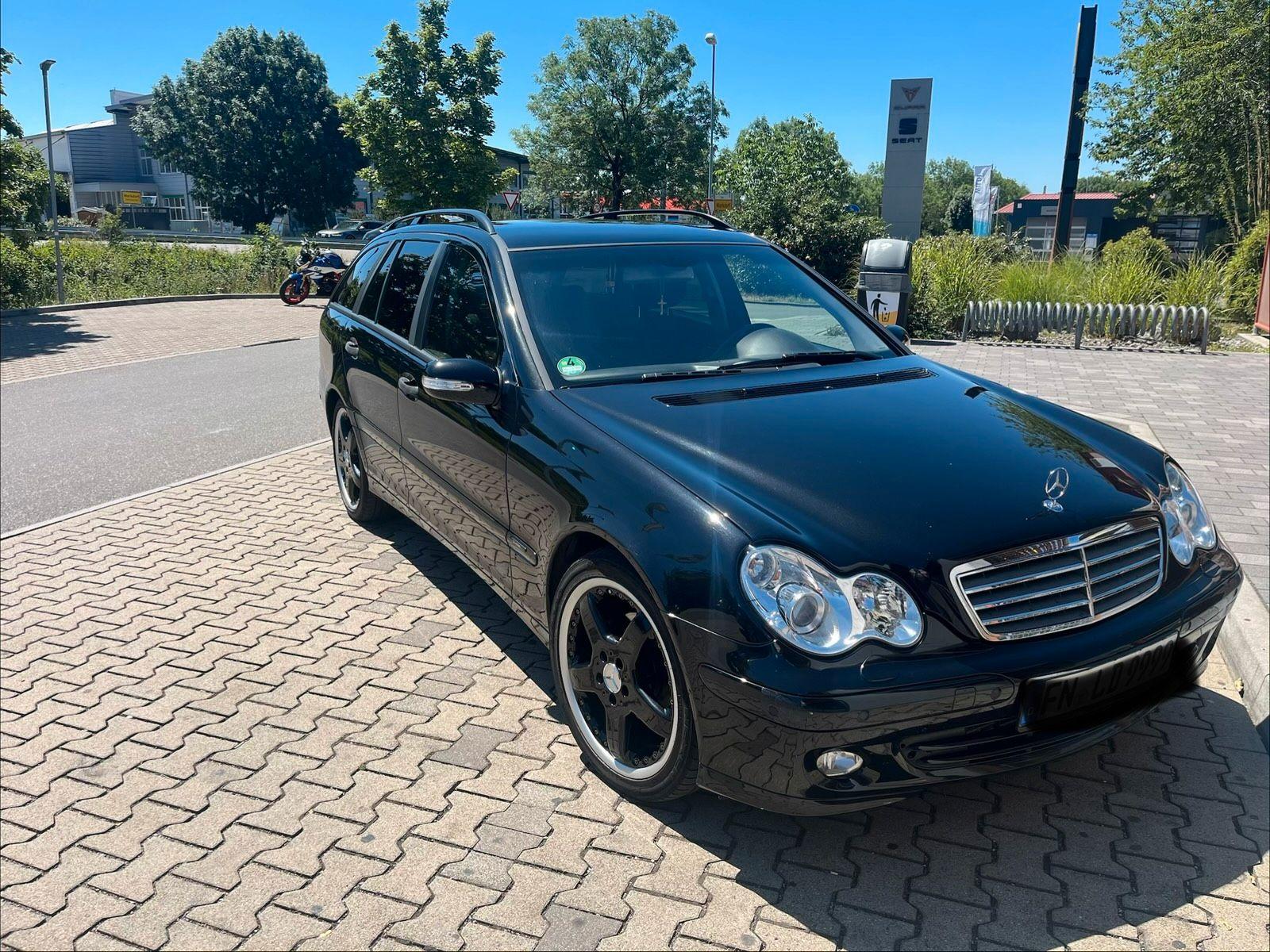 Mercedes-Benz C220 2004 — photo 7