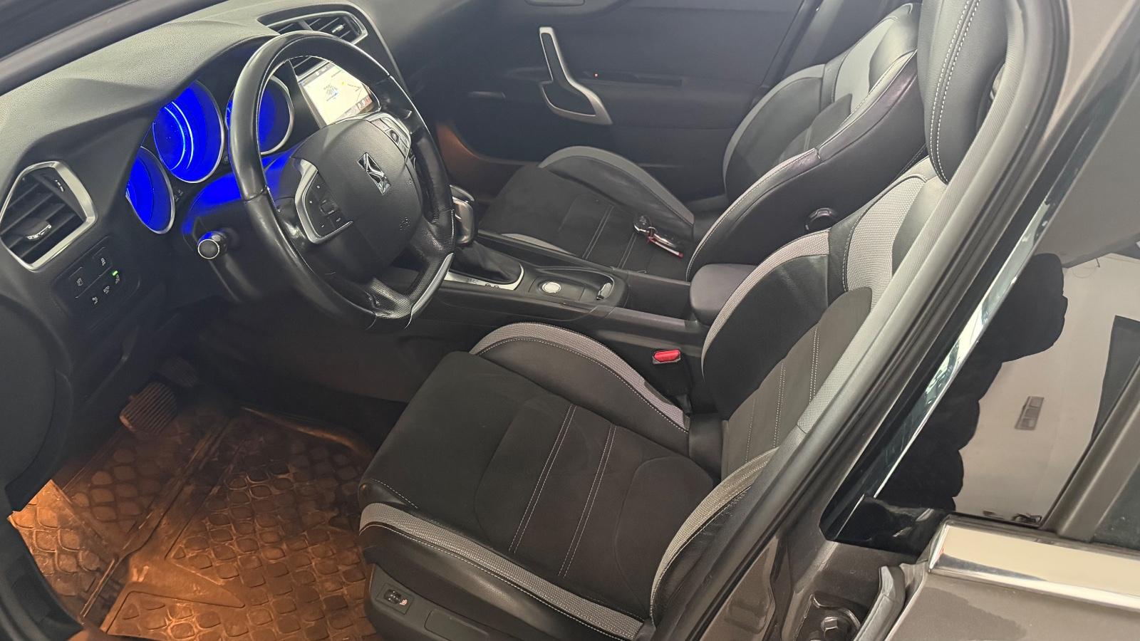 DS Automobiles DS4 1-Hand Automatik
