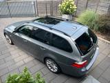 BMW 525i A touring -