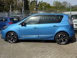 Renault Scenic 2.0dCi BOSE Xenon Leder Kamera - Renault Scenic Gebrauchtwagen in Düsseldorf